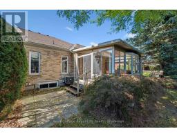 11 Honeysuckle Drive, Guelph, ON N1G4X7 Photo 35