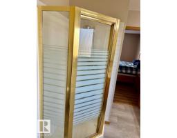 5609 45a St, Vegreville, AB T9C1E1 Photo 17