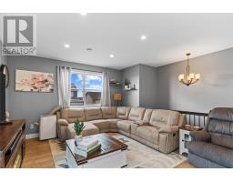 Living room - 29 Hartland Avenue, Paradise, NL A1L0V2 Photo 9