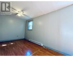 80-82 Riverside Drive thumbnail 10