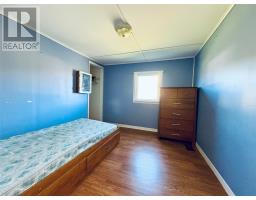 80-82 Riverside Drive thumbnail 14