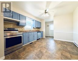 80-82 Riverside Drive thumbnail 5