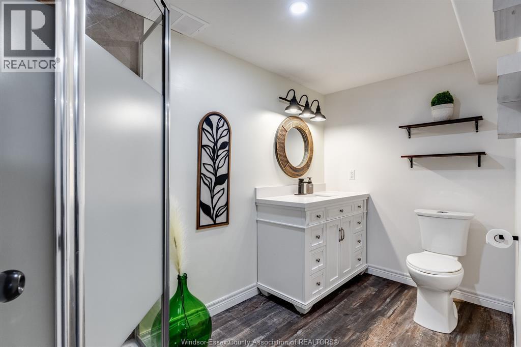 3 Fischer CRESCENT - Image 24
