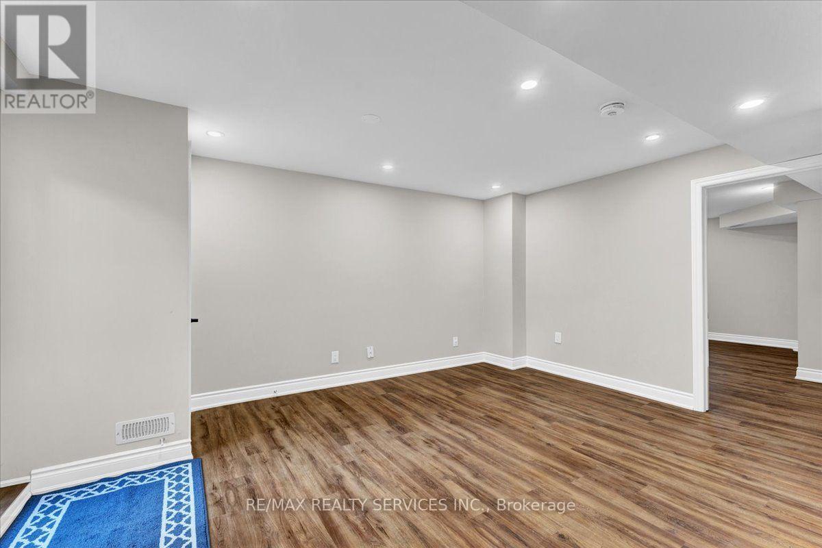 7 DUGGAN DRIVE - Image 38