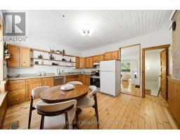189 Pacific Avenue, Toronto, ON M6P2P6 Photo 12