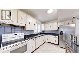 30 Coronado Court, Toronto, ON M9M1S7 Photo 14