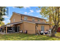 30 Coronado Court, Toronto, ON M9M1S7 Photo 32