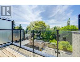 1130a Islington Avenue, Toronto, ON M8Z0G6 Photo 35