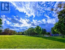 1130a Islington Avenue, Toronto, ON M8Z0G6 Photo 42