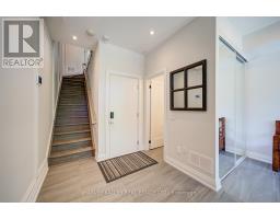 1130a Islington Avenue, Toronto, ON M8Z0G6 Photo 6