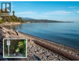 5950 Compass Lane, Sechelt, BC V7Z0V1 Photo 38
