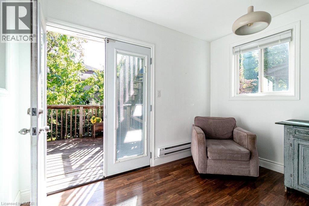 33 Homewood Avenue — photo 17