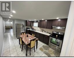 3402 Frobex Court, Mississauga, ON L5C2B5 Photo 7