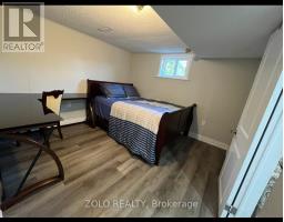3402 Frobex Court, Mississauga, ON L5C2B5 Photo 6