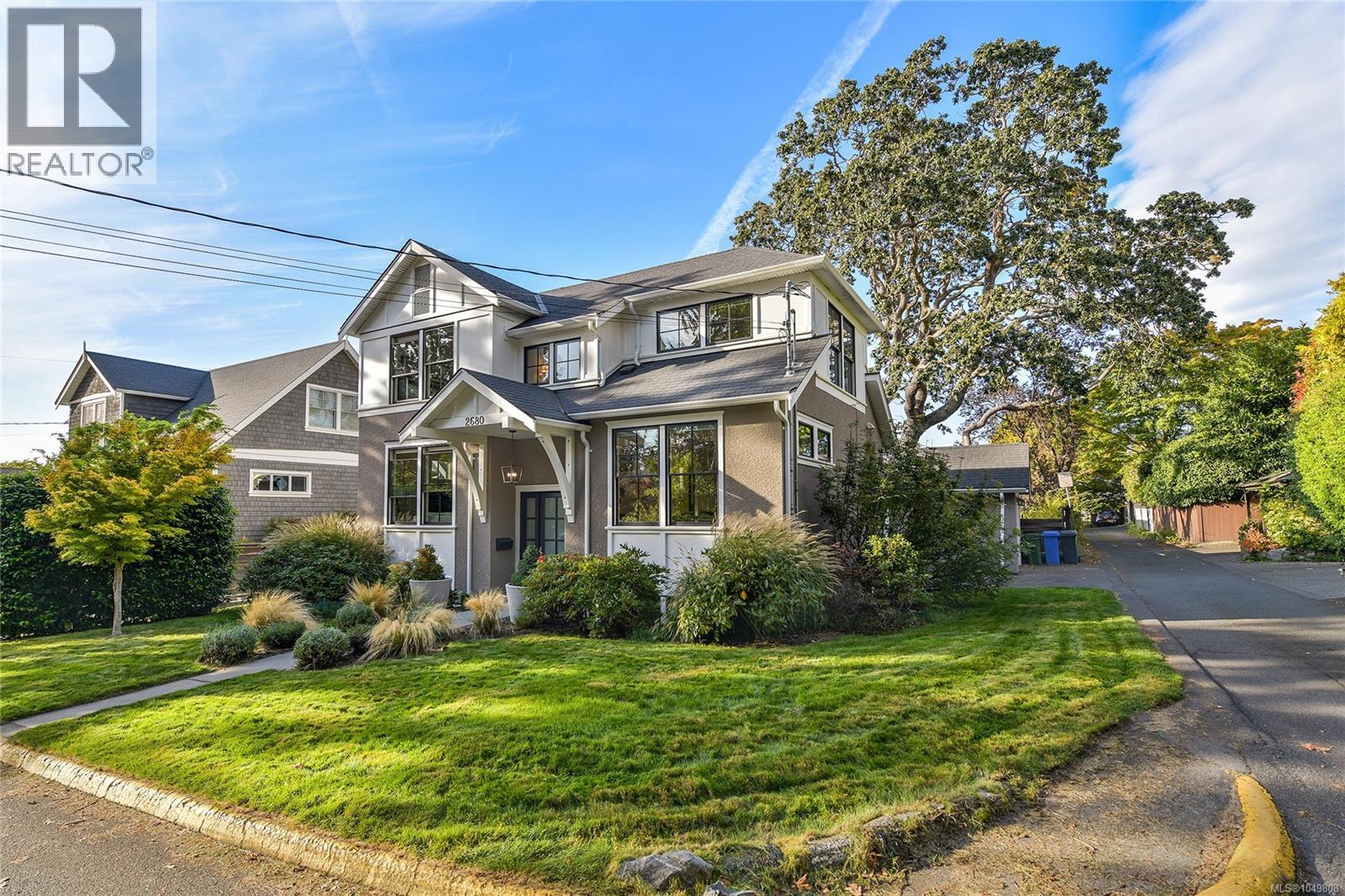  2680 Margate Avenue, Oak Bay