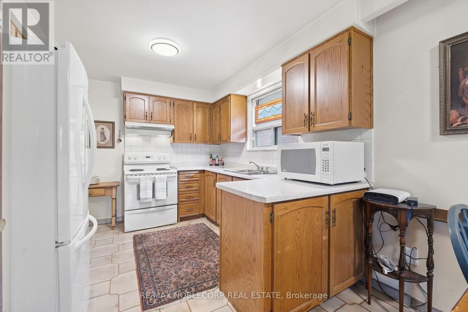 4 WARLINGHAM COURT - 18