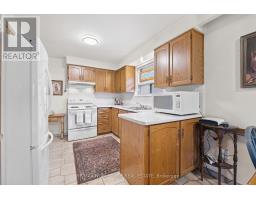 4 Warlingham Court, Toronto, ON M9C3K3 Photo 18