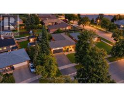4 Warlingham Court, Toronto, ON M9C3K3 Photo 42