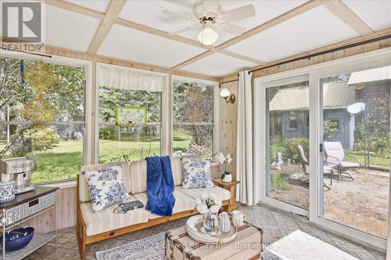 164 HILLSIDE DRIVE - 7
