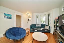 262 Chalmers Avenue, Winnipeg, MB R2L0E9 Photo 10