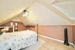 262 Chalmers Avenue, Winnipeg, MB R2L0E9 Photo 29