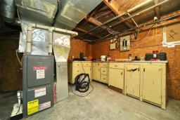 262 Chalmers Avenue, Winnipeg, MB R2L0E9 Photo 37