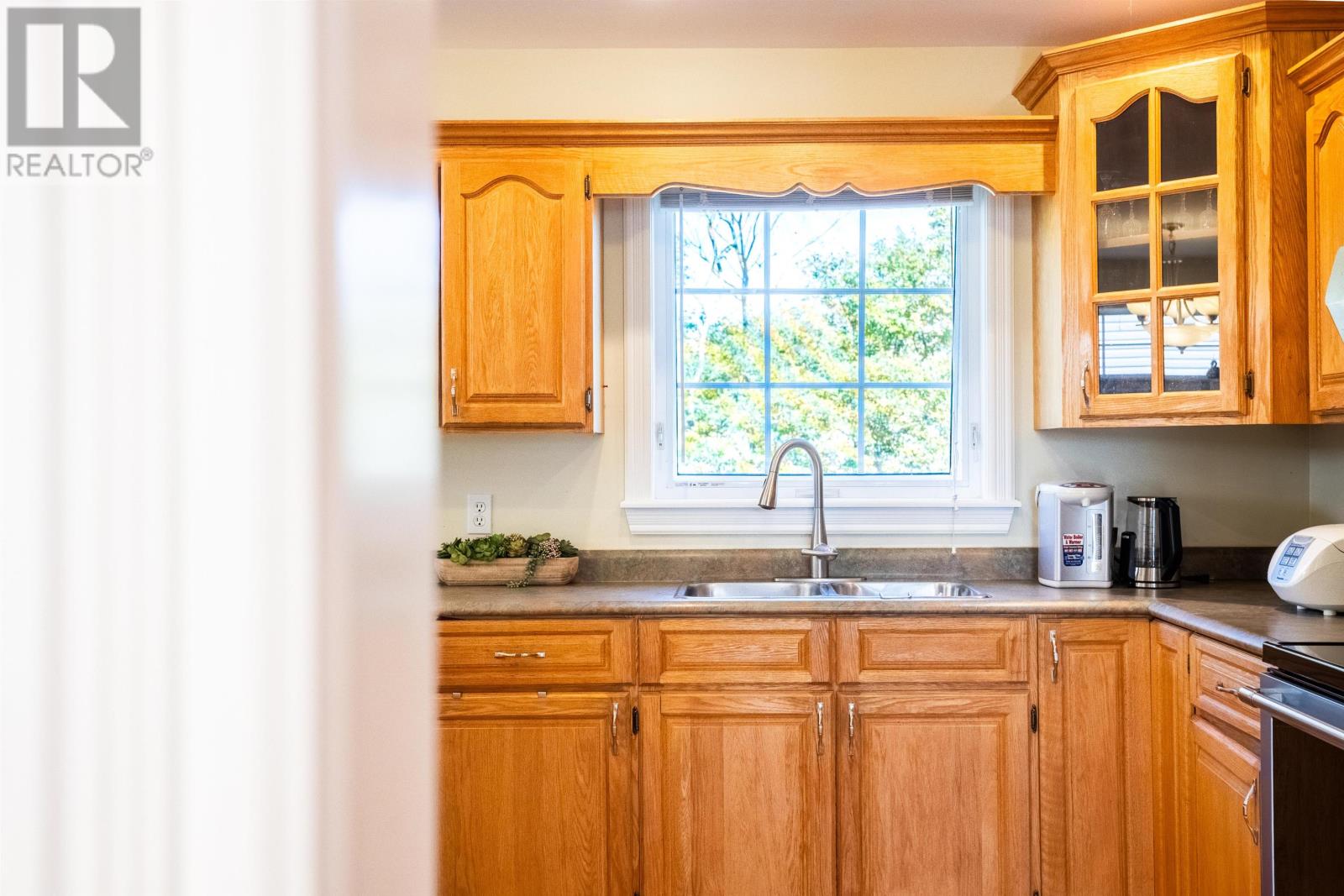 5 Commonwealth Avenue - Image 10