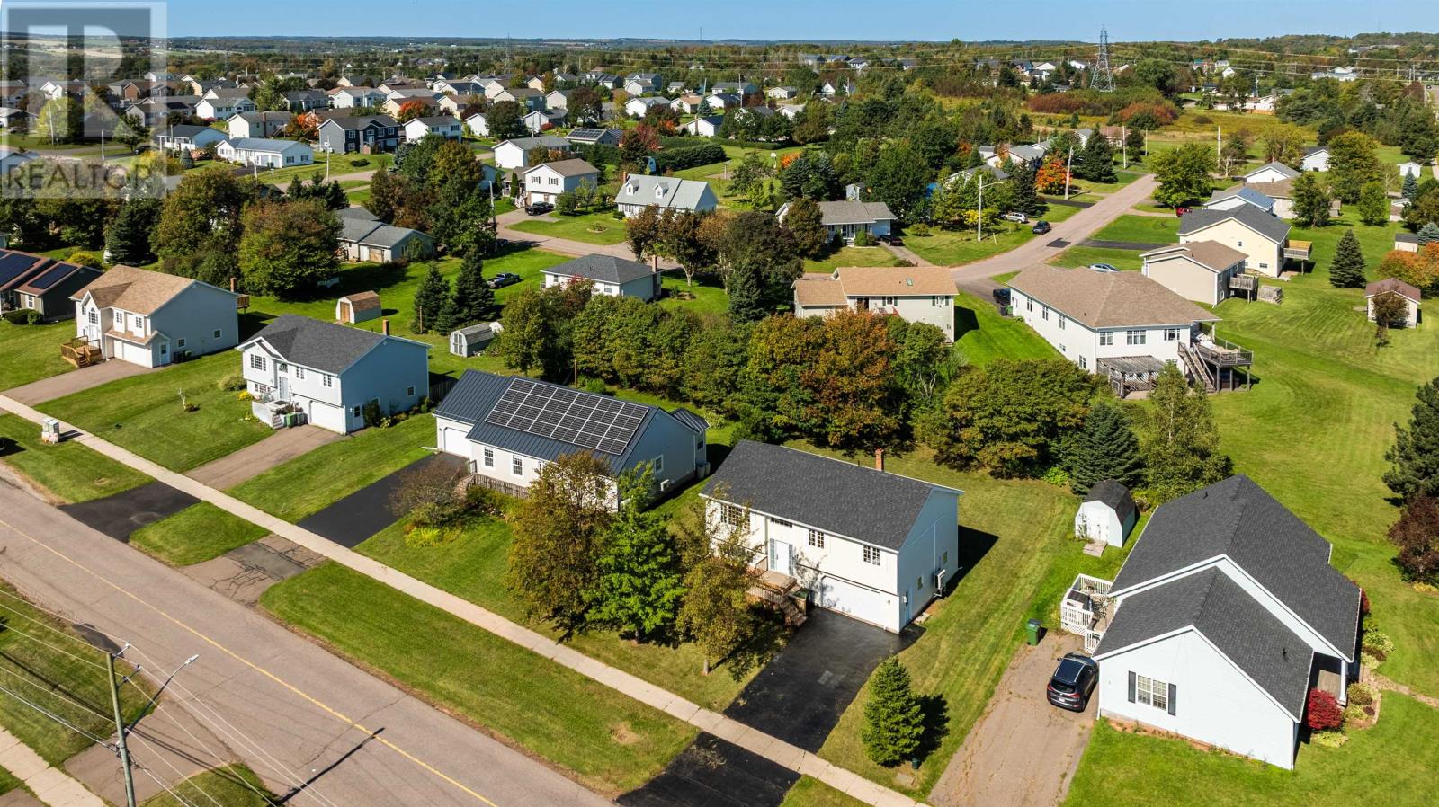 5 Commonwealth Avenue, Charlottetown, Prince Edward Island, C1E2E7, Charlottetown, Prince Edward Island — photo 2 of 5