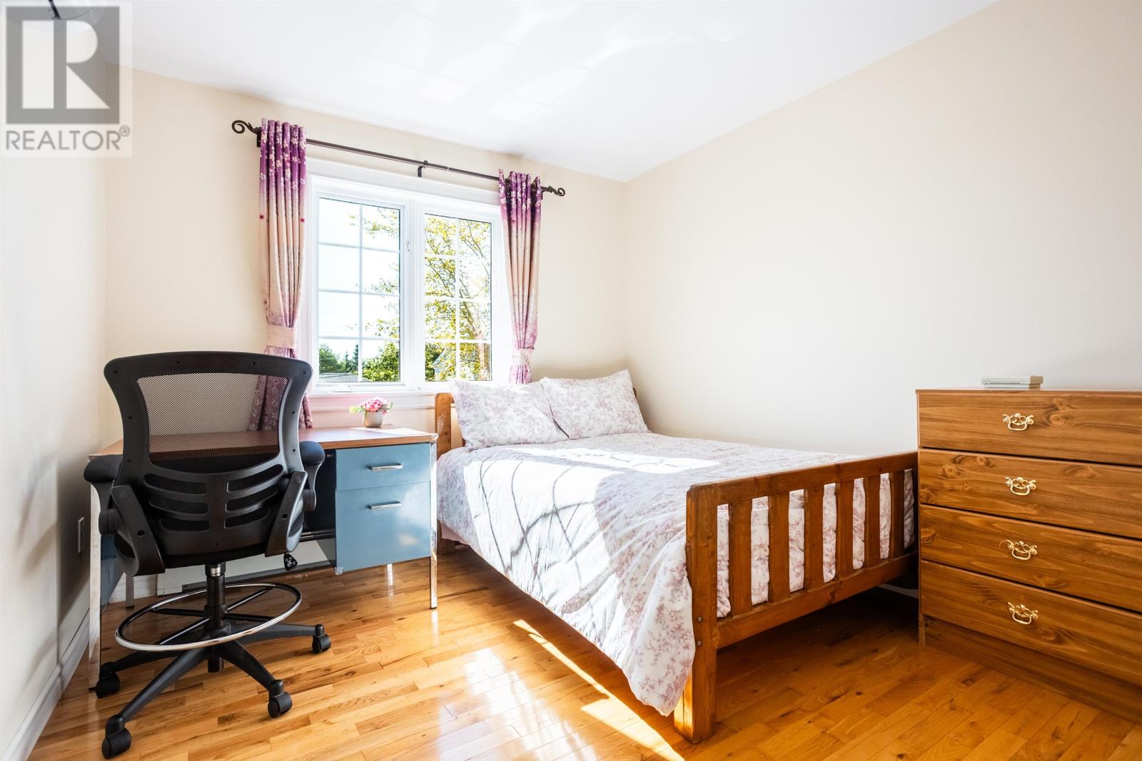 5 Commonwealth Avenue - 21