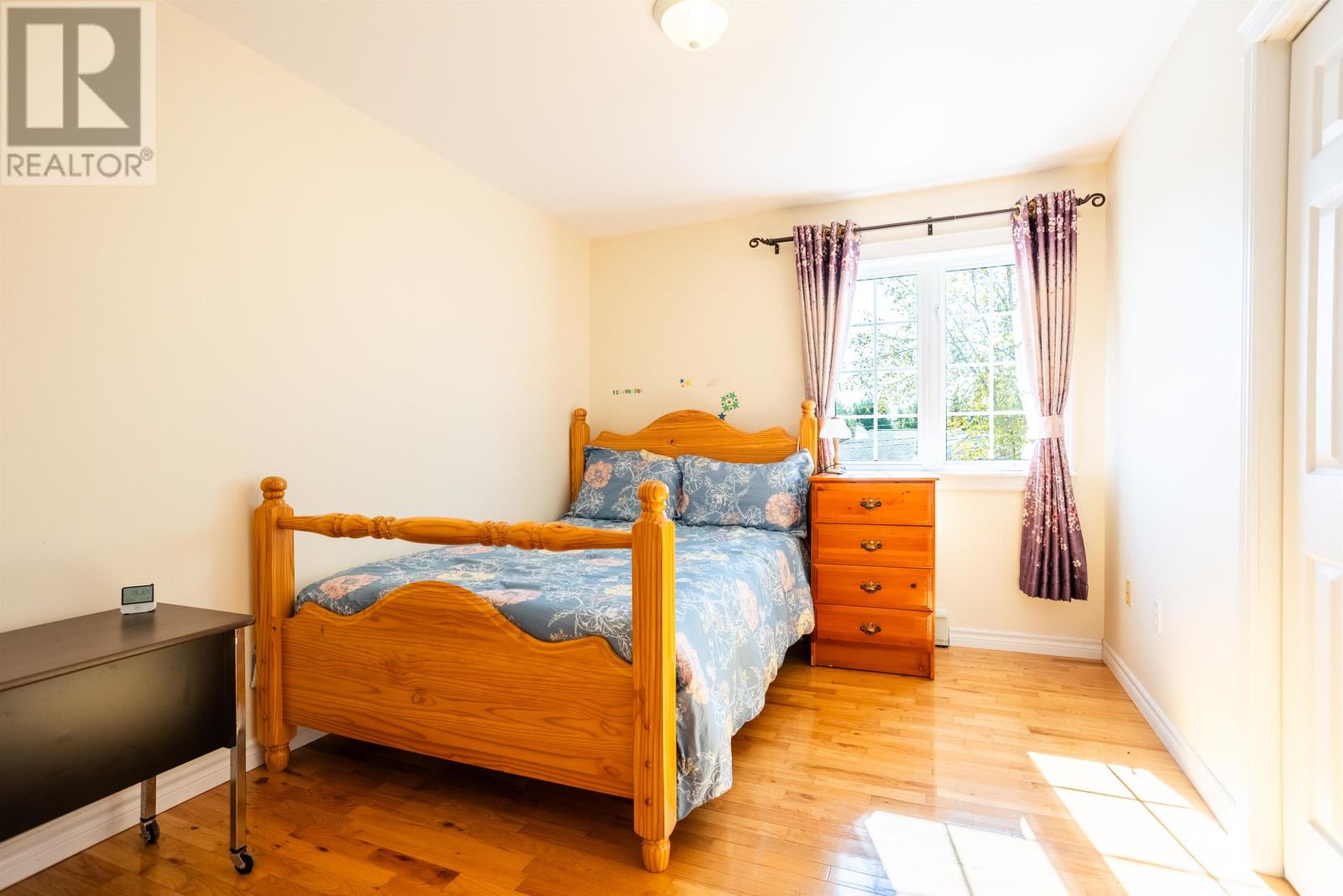 5 Commonwealth Avenue - 23