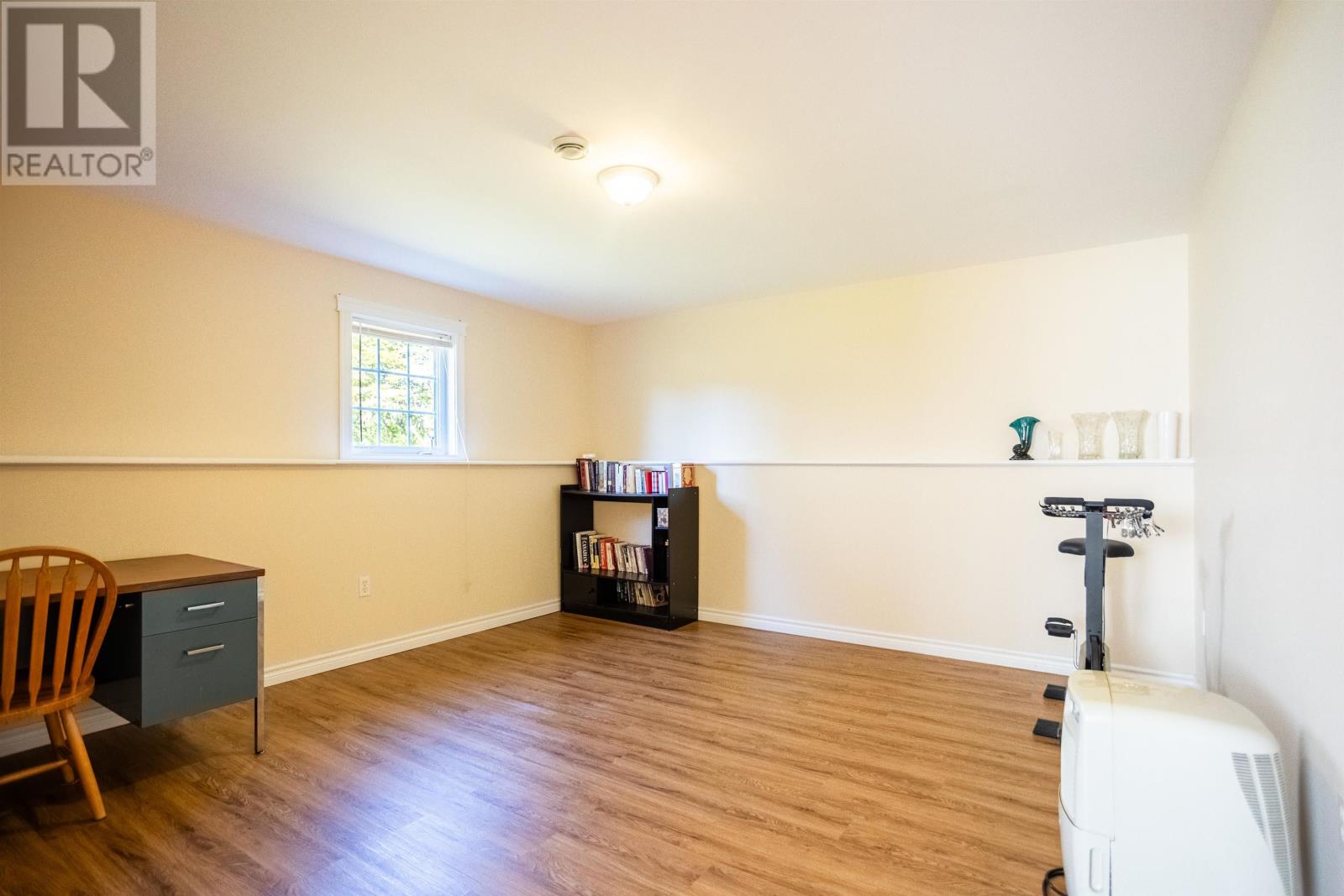 5 Commonwealth Avenue - Image 28