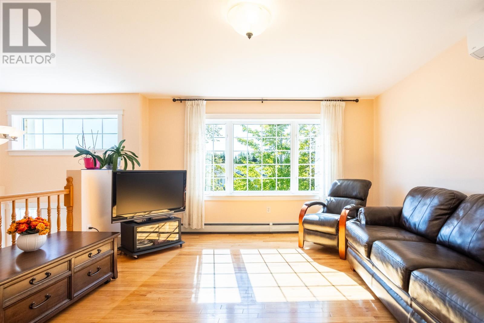 5 Commonwealth Avenue - Image 8