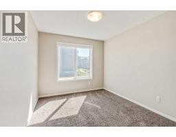 3, 462 Highlands Boulevard W - photo 16