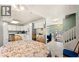 Foyer - 4019 58 Avenue Close, Lloydminster, AB T9V2P6 Photo 9