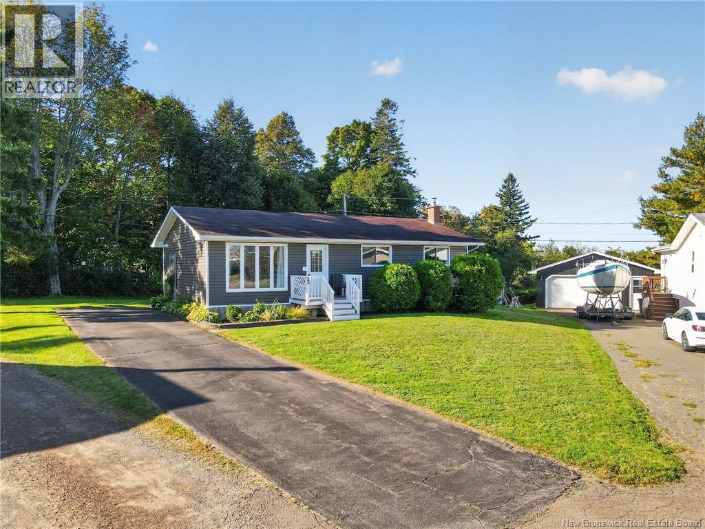 25 Boishebert Street - 33