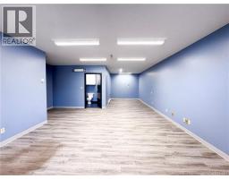 222 Edinburgh Drive Unit# 200, photo 13
