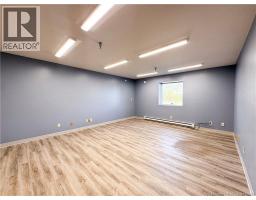 222 Edinburgh Drive Unit# 200, photo 14