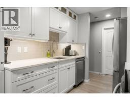 Kitchen - 212 2520 Wark St, Victoria, BC V8T5G6 Photo 6