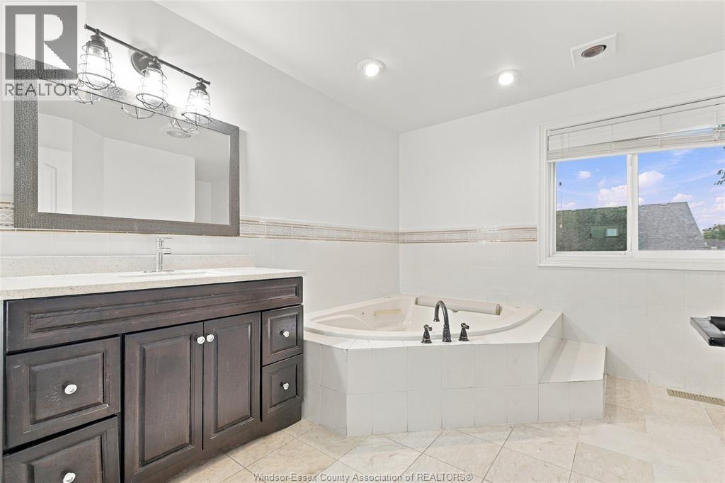 2564 BUTTERY STREET - 27
