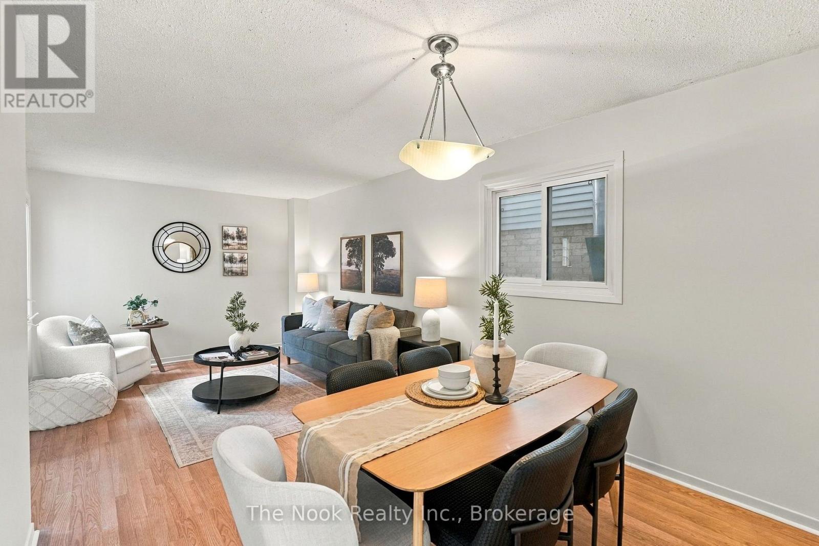 27 FIELD CRESCENT - Image 7