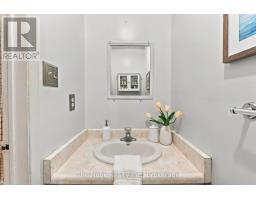 27 Field Crescent, Ajax, ON L1Z1B3 Photo 16
