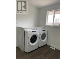 Unit 2 - 279 Humber Avenue, Oshawa, ON L1J2T3 Photo 8