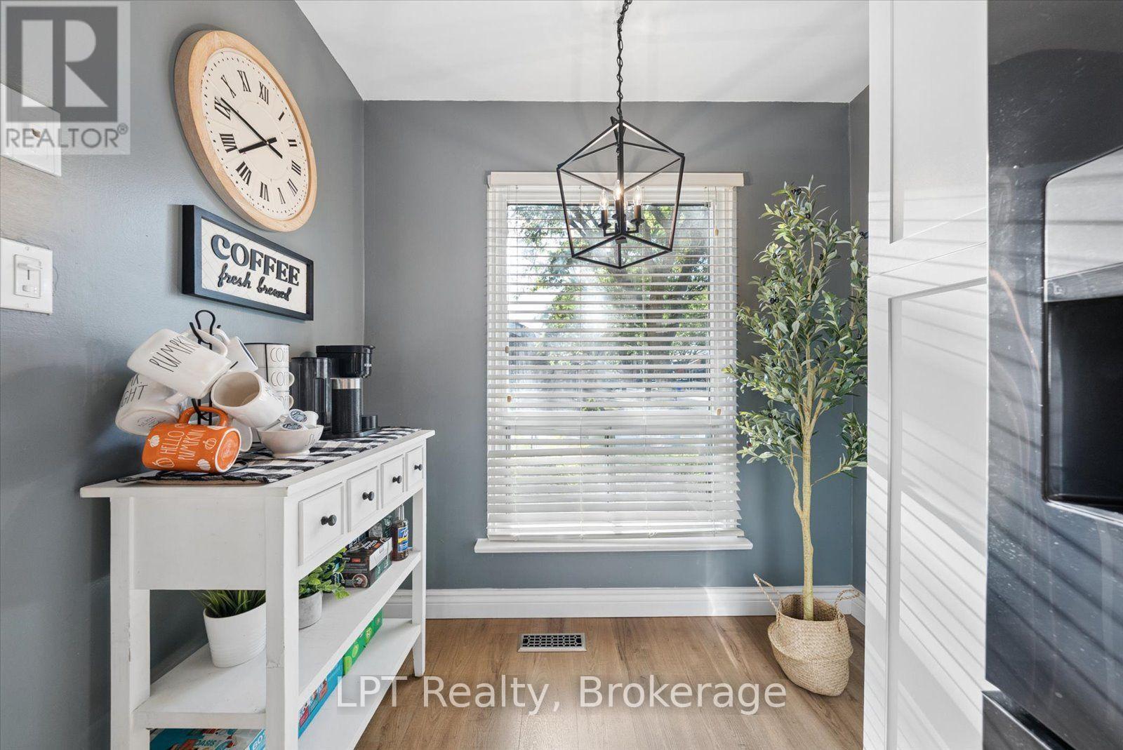 #25 155 GLOVERS ROAD - 10