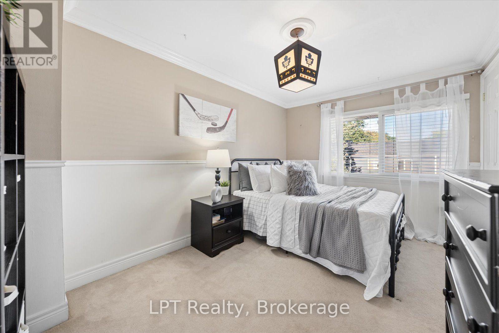 #25 155 GLOVERS ROAD - 32