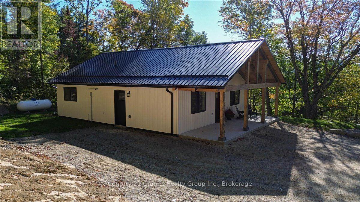 67 MAXWELL SETTLEMENT ROAD - Image 39