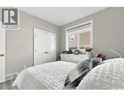 701 Casper Crescent, Warman, SK S0K4S4 Photo 27
