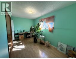 Bedroom - 433-435 25th Street E, Prince Albert, SK S6V1T3 Photo 13