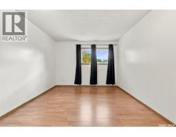 28 6918 Blakeney Drive, Regina, SK S4X2N5 Photo 19