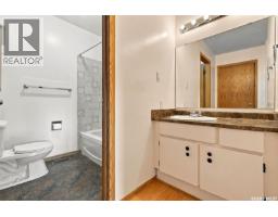 28 6918 Blakeney Drive, Regina, SK S4X2N5 Photo 24