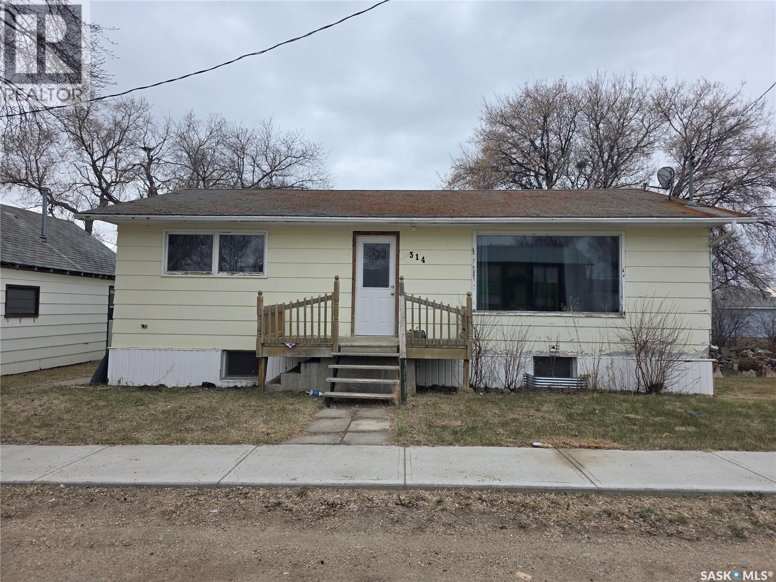314 2nd AVENUE, Young